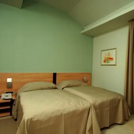 Petalon Apartment